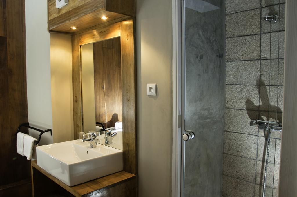 Hotel Restaurant Le Combava アンタナナリボ エクステリア 写真
